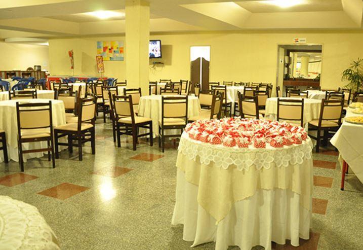 Hotel Fiesta Park